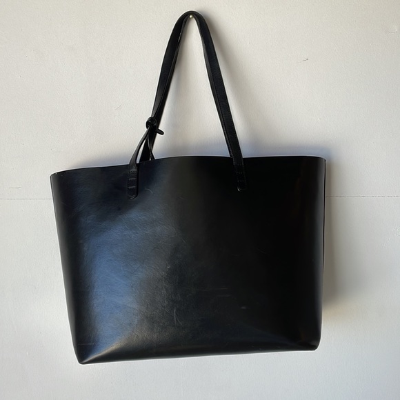 Mansur Gavriel black leather tote bag with red interior - Picture 3 of 17
